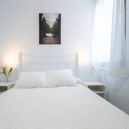 Conjunto De Apartamentos Antiguo Palacio Hotel Paris Уэльва Экстерьер фото